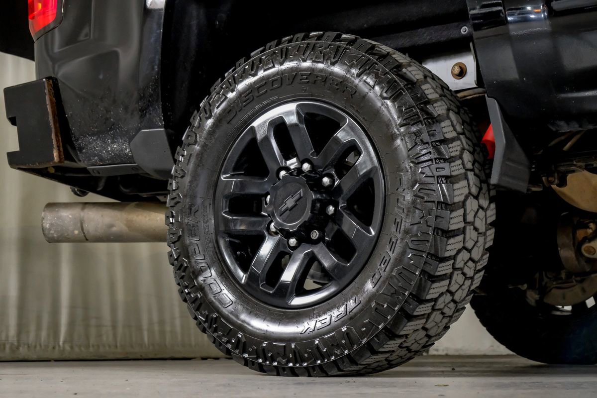 Used 2019 Chevrolet Silverado 2500 LTZ w/ Duramax Plus Package image 52