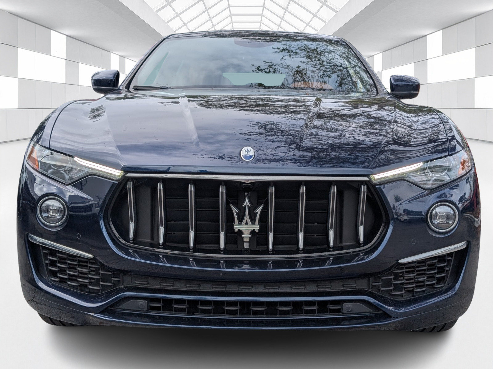 Used 2022 Maserati Levante GT AWD/4WD image 2