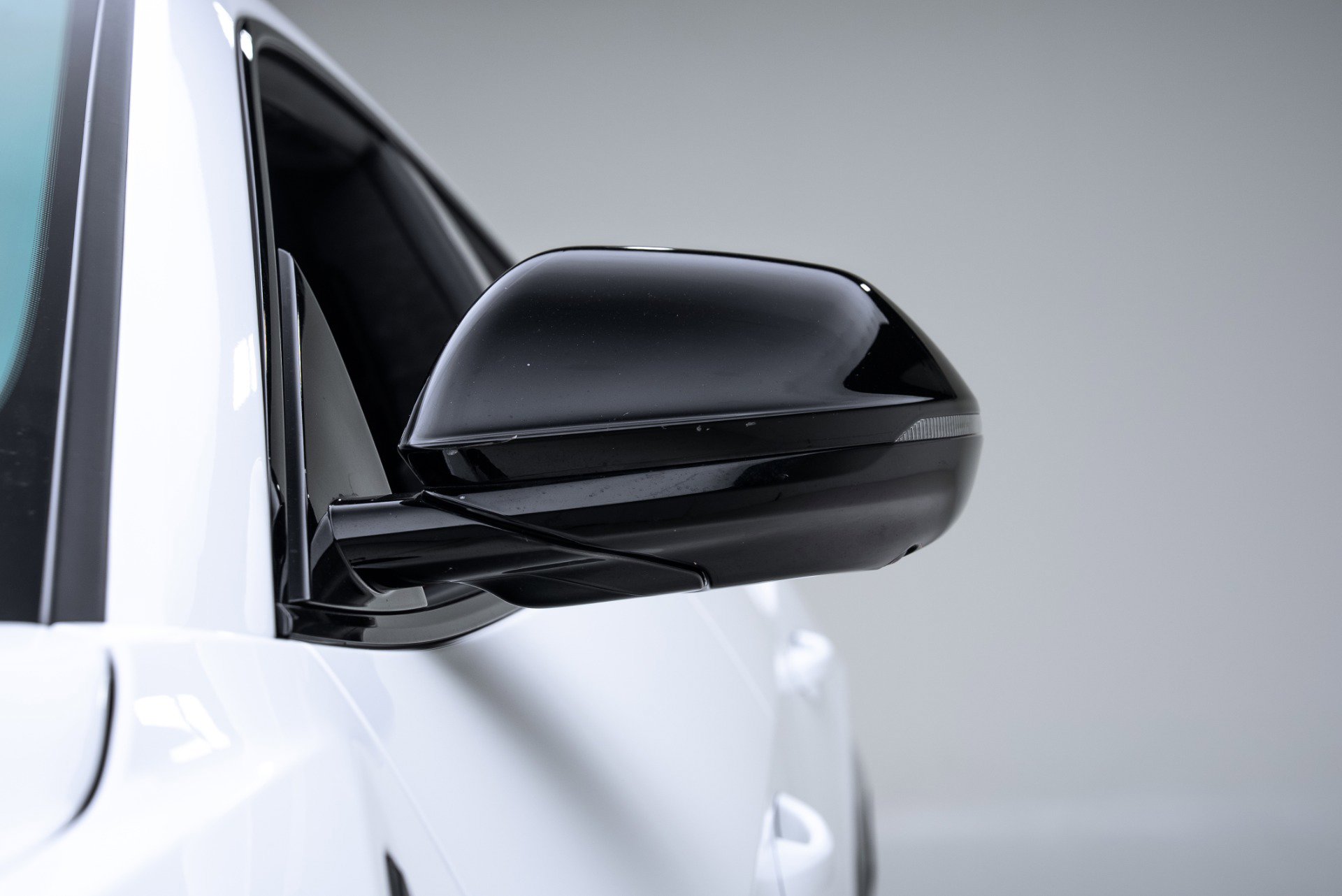 Used 2021 Lamborghini Urus AWD/4WD image 13