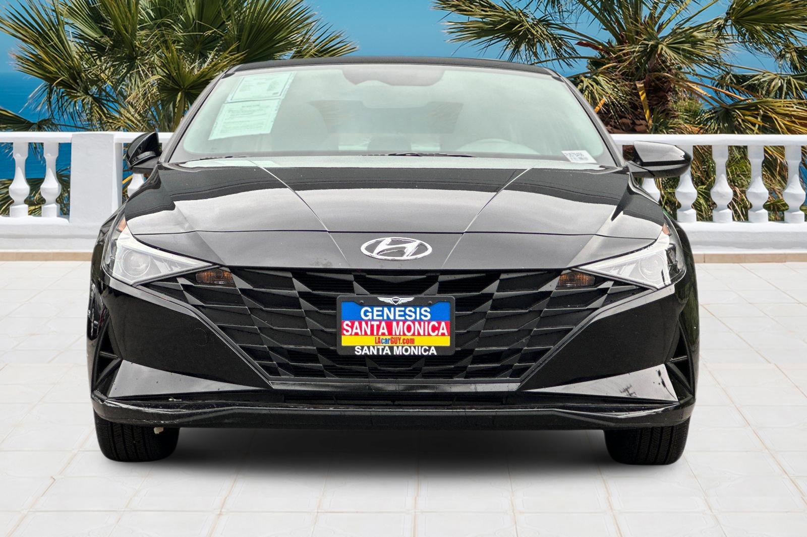 Used 2023 Hyundai Elantra SEL image 9