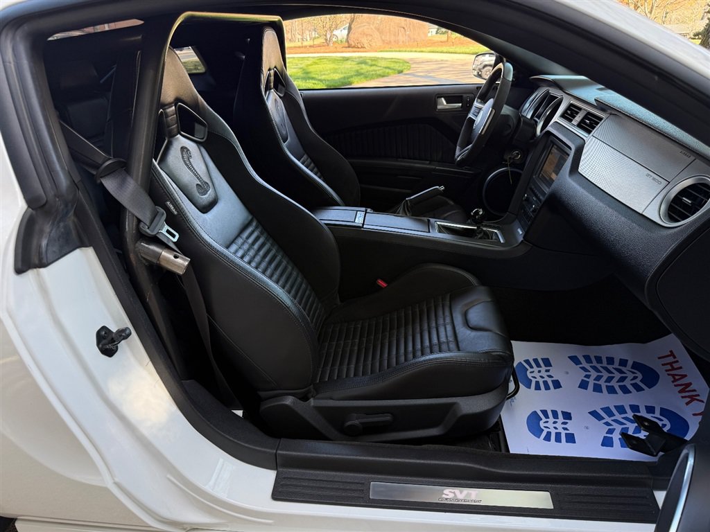 Used 2013 Ford Mustang Shelby GT500 RWD image 53