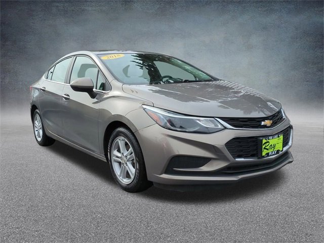 Certified 2018 Chevrolet Cruze LT image 3