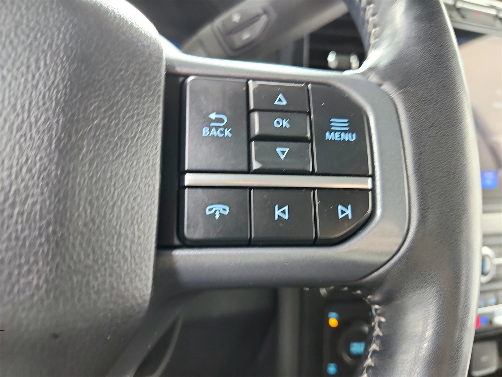 Used 2024 Ford F250 Lariat w/ Chrome Package image 25