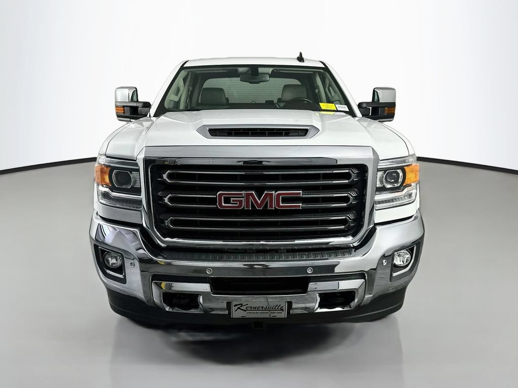 Used 2018 GMC Sierra 2500 SLT w/ Duramax Plus Package AWD/4WD image 2