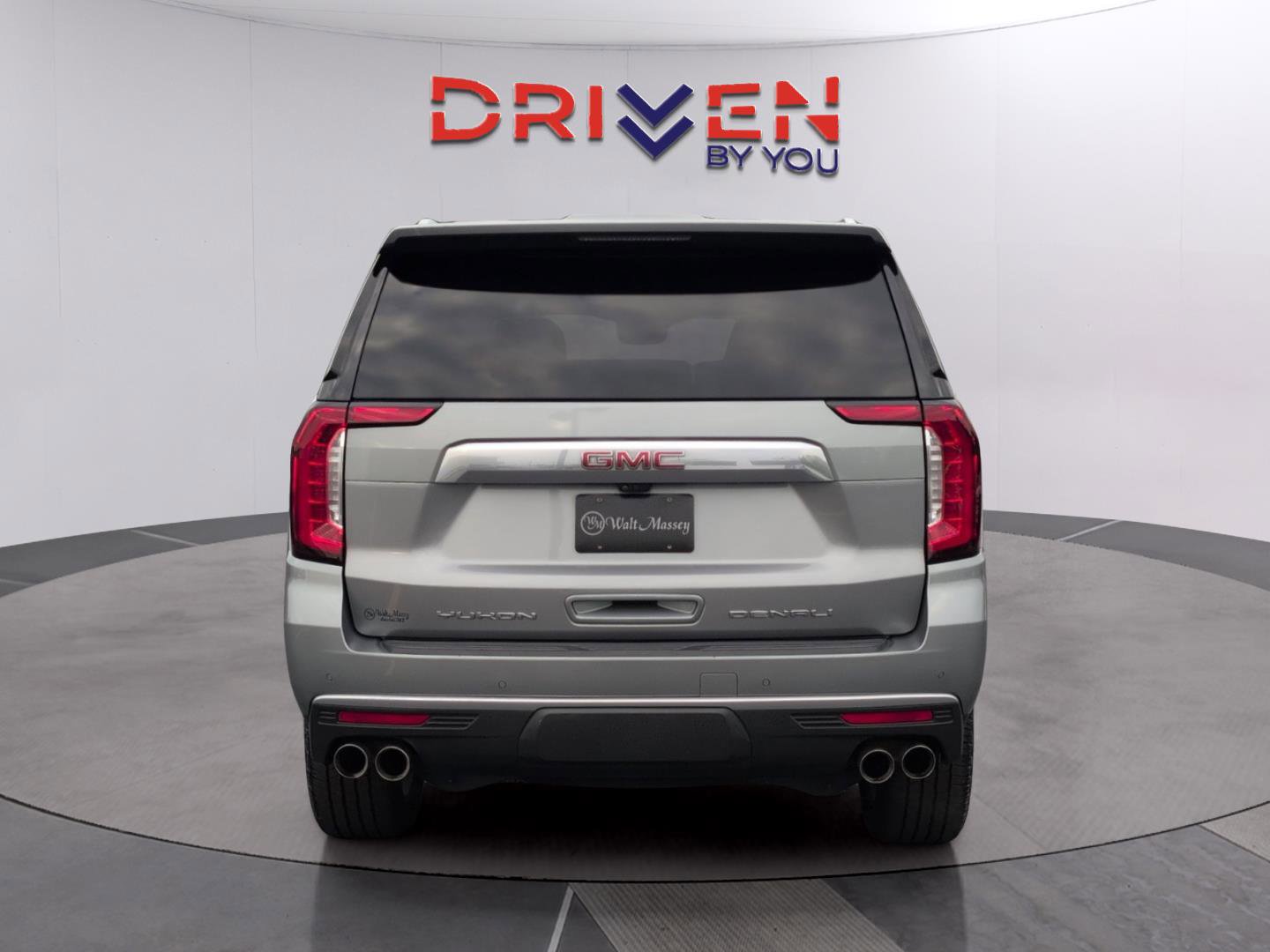 Used 2023 GMC Yukon Denali w/ Denali Reserve Package AWD/4WD image 4
