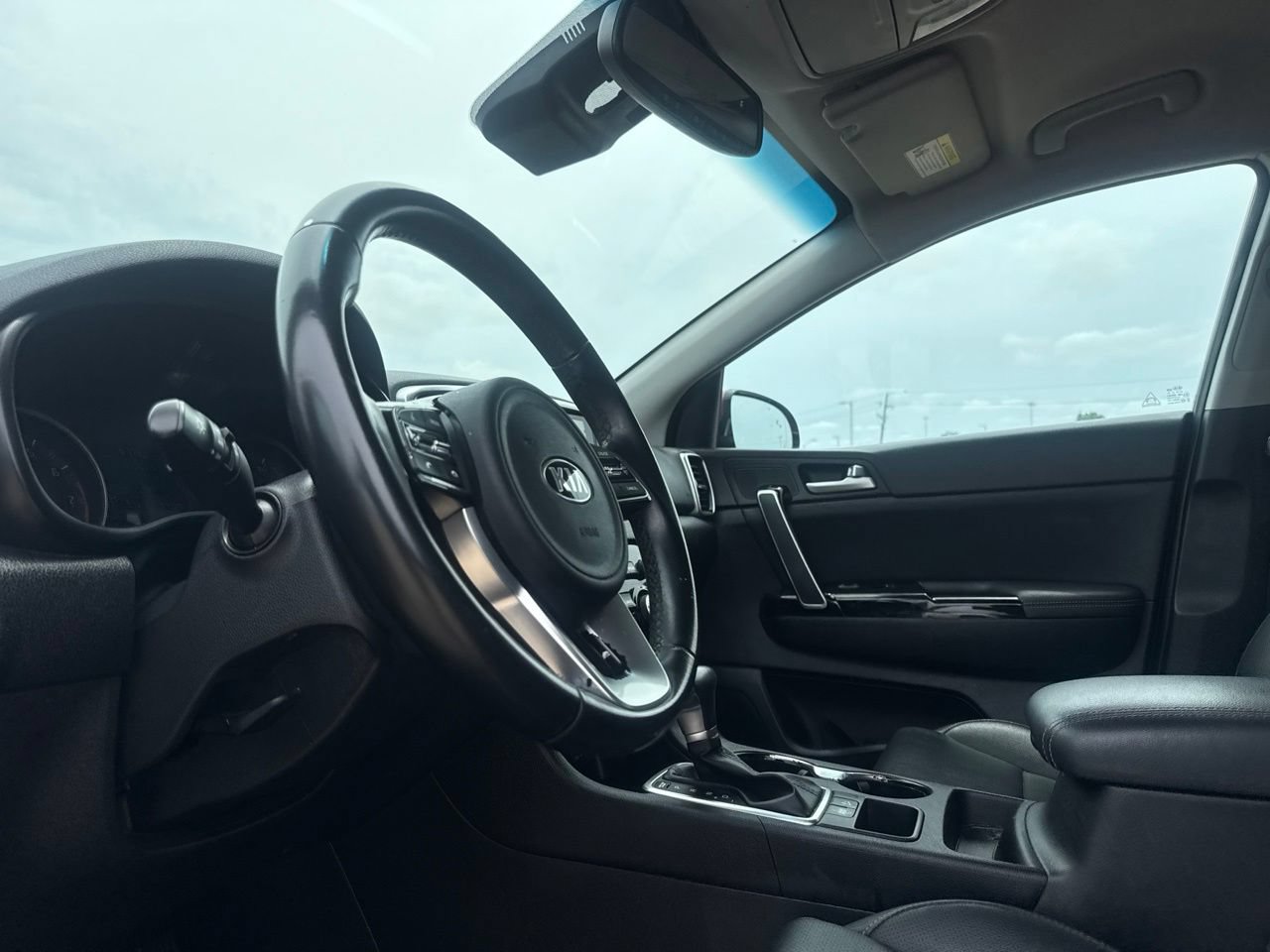 Used 2020 Kia Sportage EX FWD image 39
