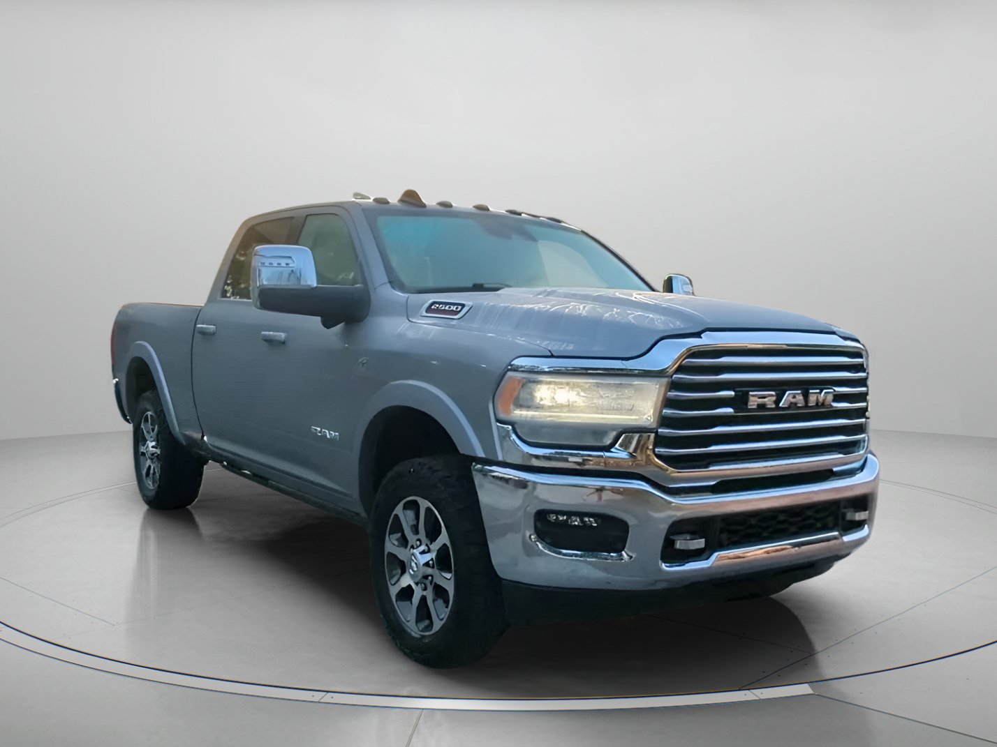 Used 2024 RAM 2500 Limited w/ Safety Group AWD/4WD image 4
