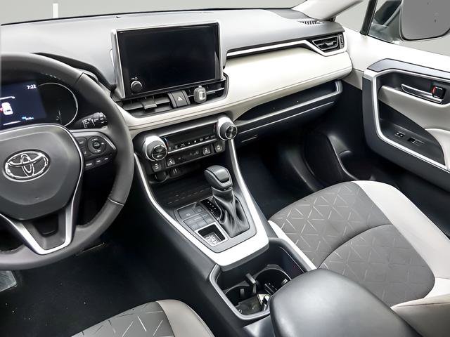 Certified 2025 Toyota RAV4 XLE AWD/4WD image 14