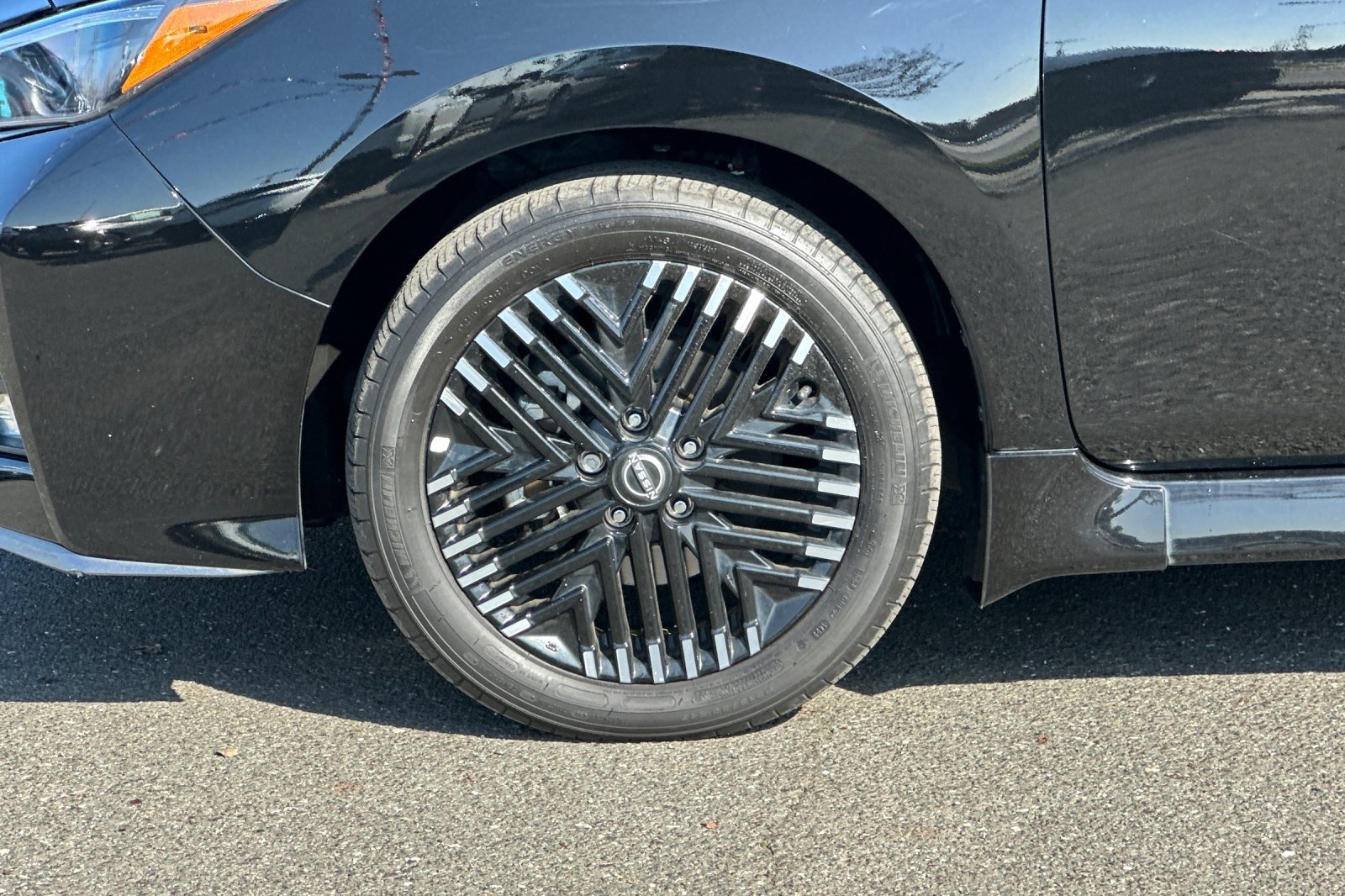 Certified 2023 Nissan Leaf SV Plus image 31