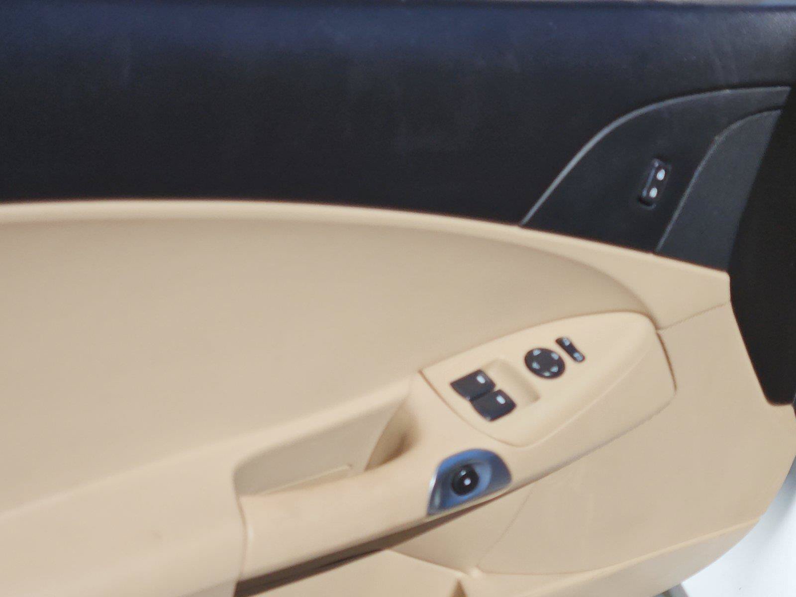 Used 2006 Chevrolet Corvette Coupe w/ Preferred Equipment Group RWD image 15
