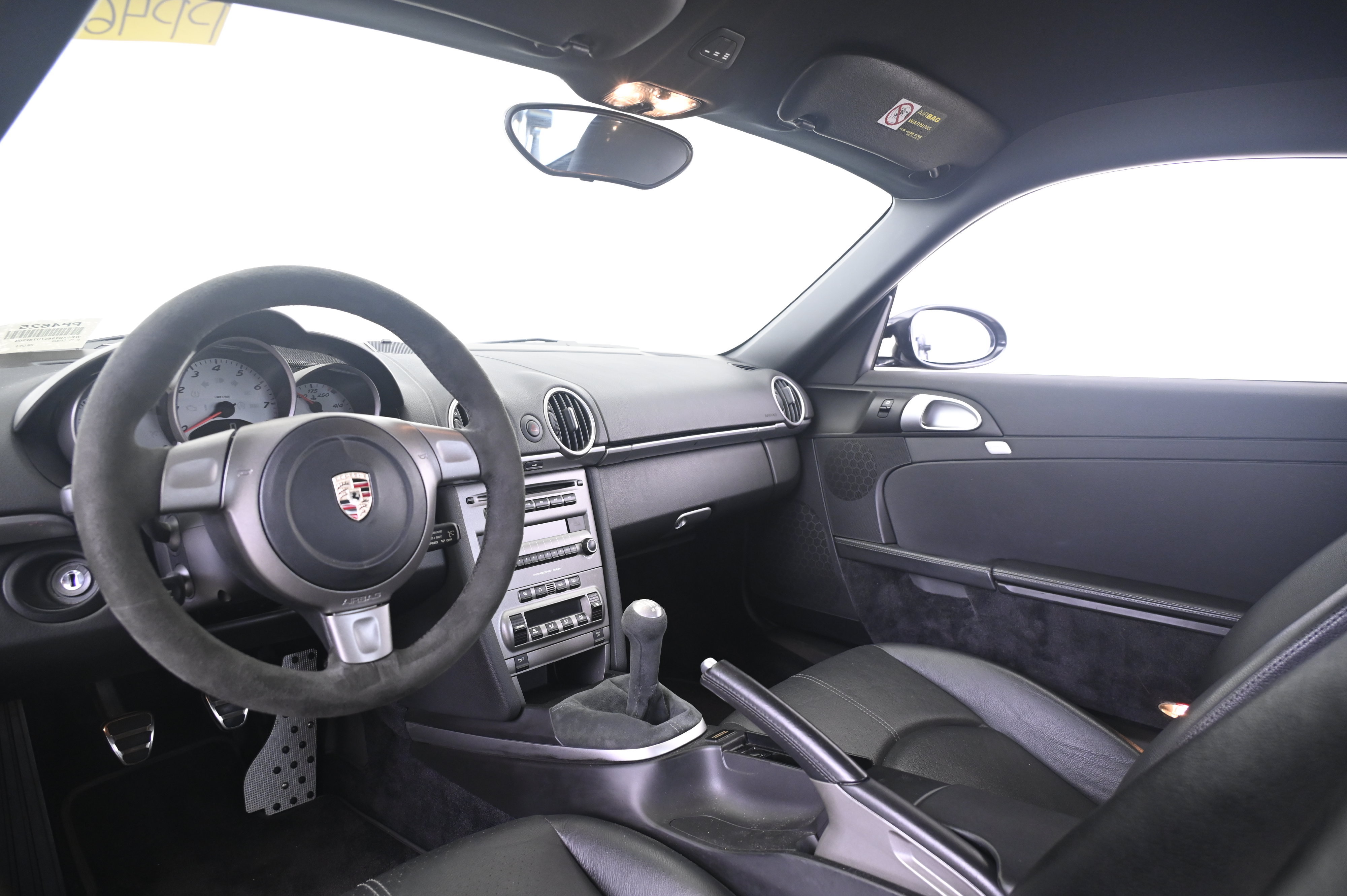 Used 2007 Porsche Cayman S RWD image 4