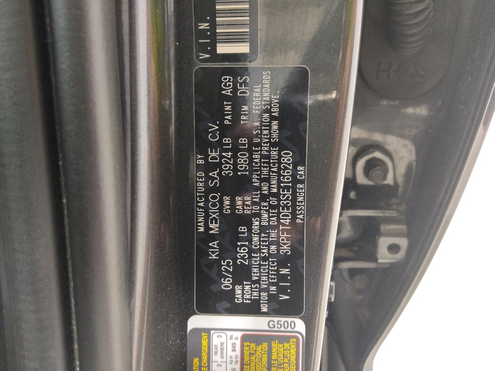 Used 2025 Kia K4 FWD image 33