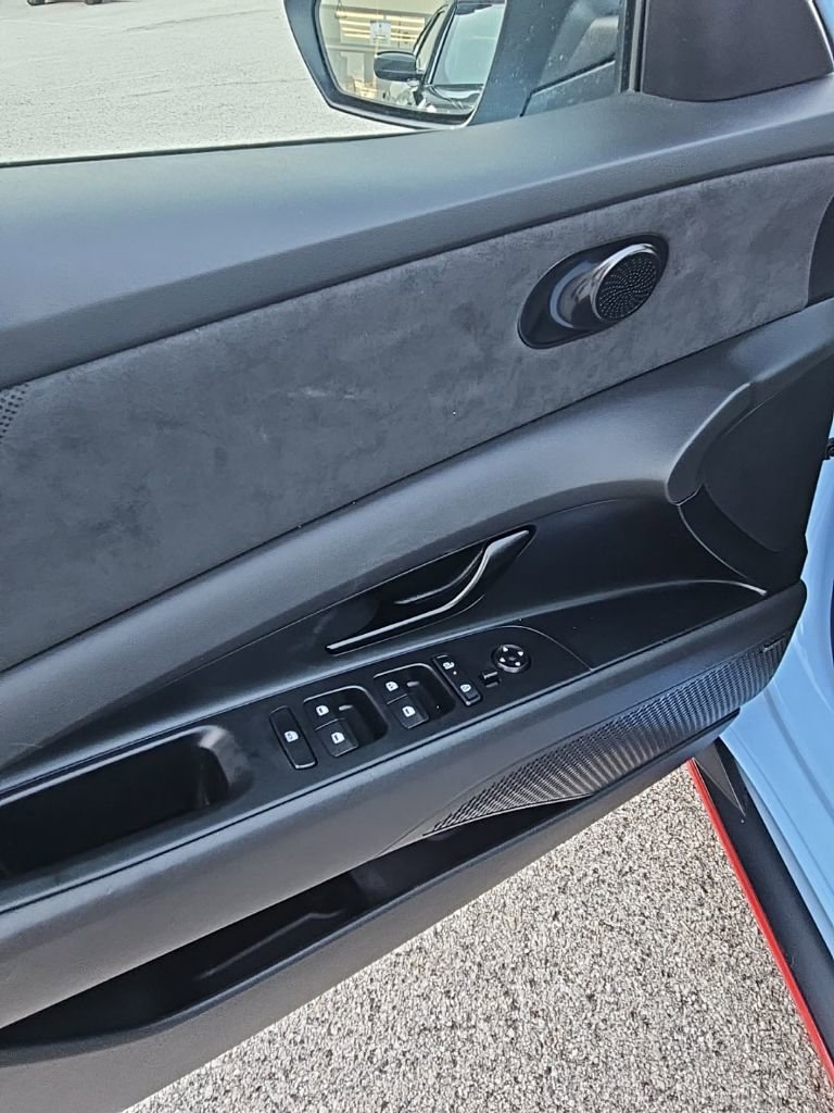 Used 2024 Hyundai Elantra N FWD image 12