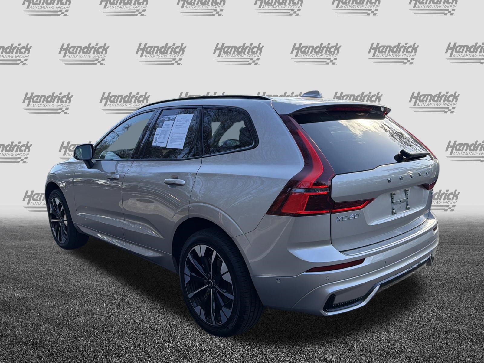 Used 2026 Volvo XC60 B5 Ultra w/ Protection Package Premier image 8