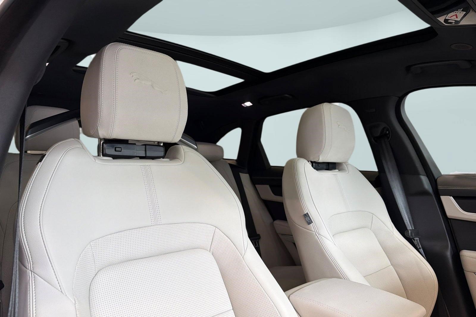 New 2025 Jaguar F-PACE R-Dynamic S AWD/4WD image 23