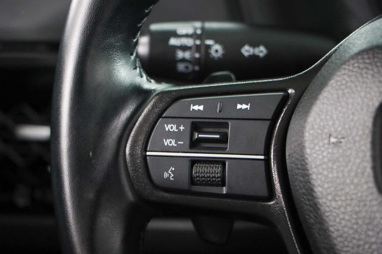 Used 2023 Honda Accord EX-L image 13