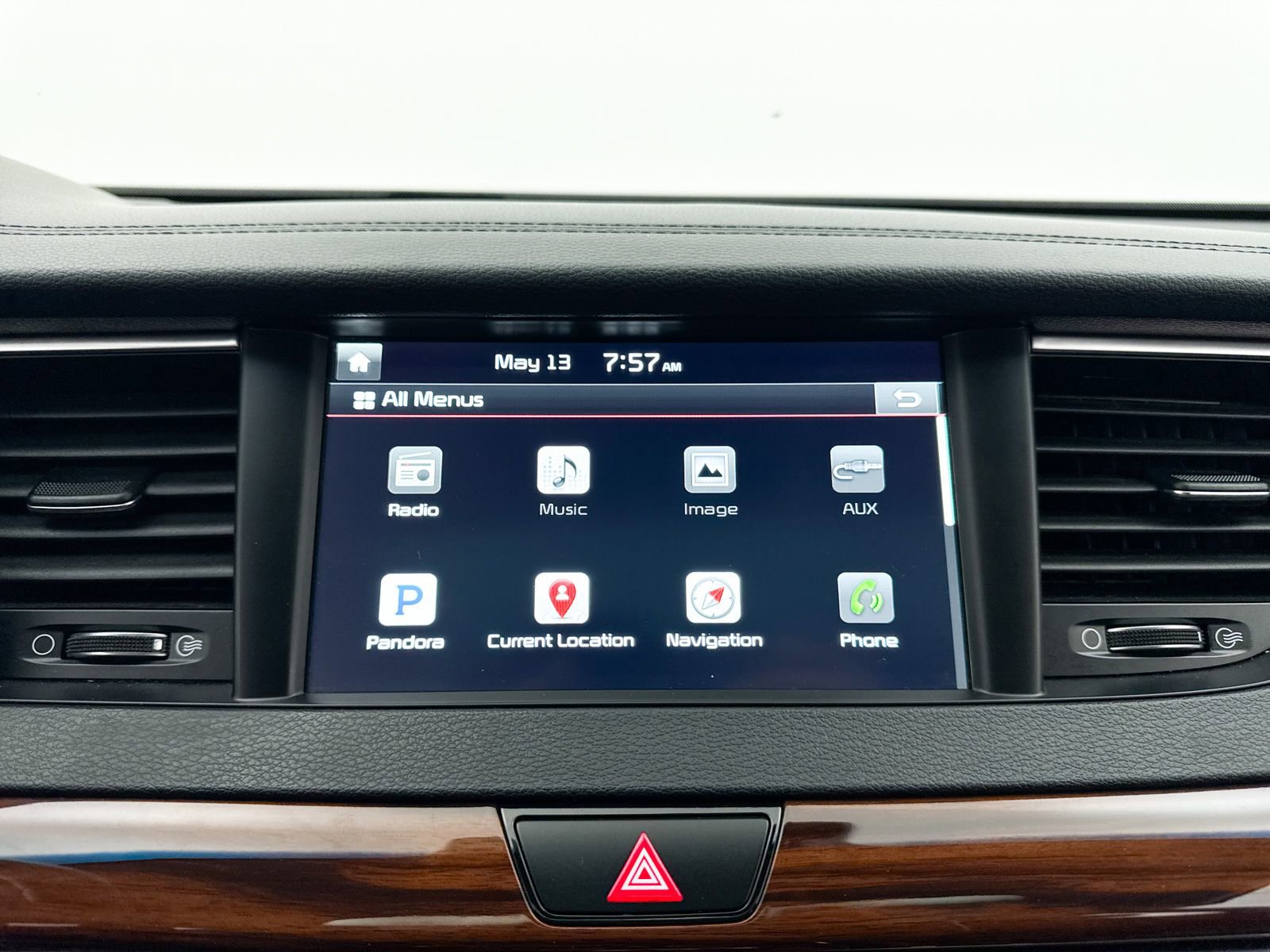 Used 2017 Kia Cadenza Technology FWD image 25