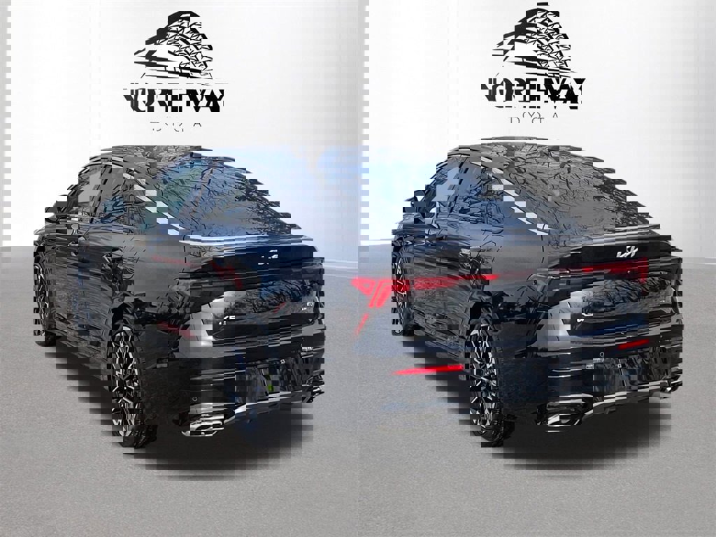 Used 2025 Kia K5 GT image 6