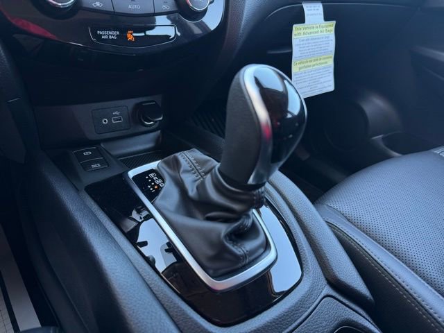 Certified 2022 Nissan Rogue Sport SL w/ Premium Package AWD/4WD image 21