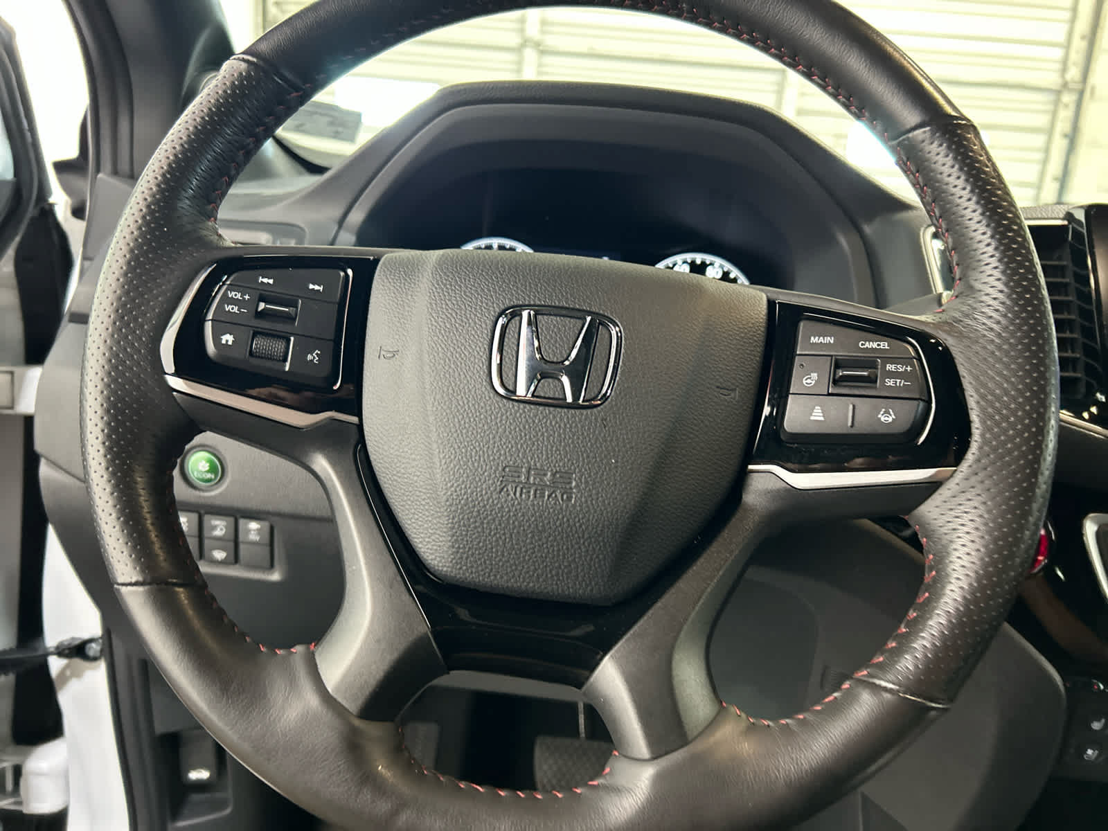 Used 2025 Honda Ridgeline Black Edition image 10