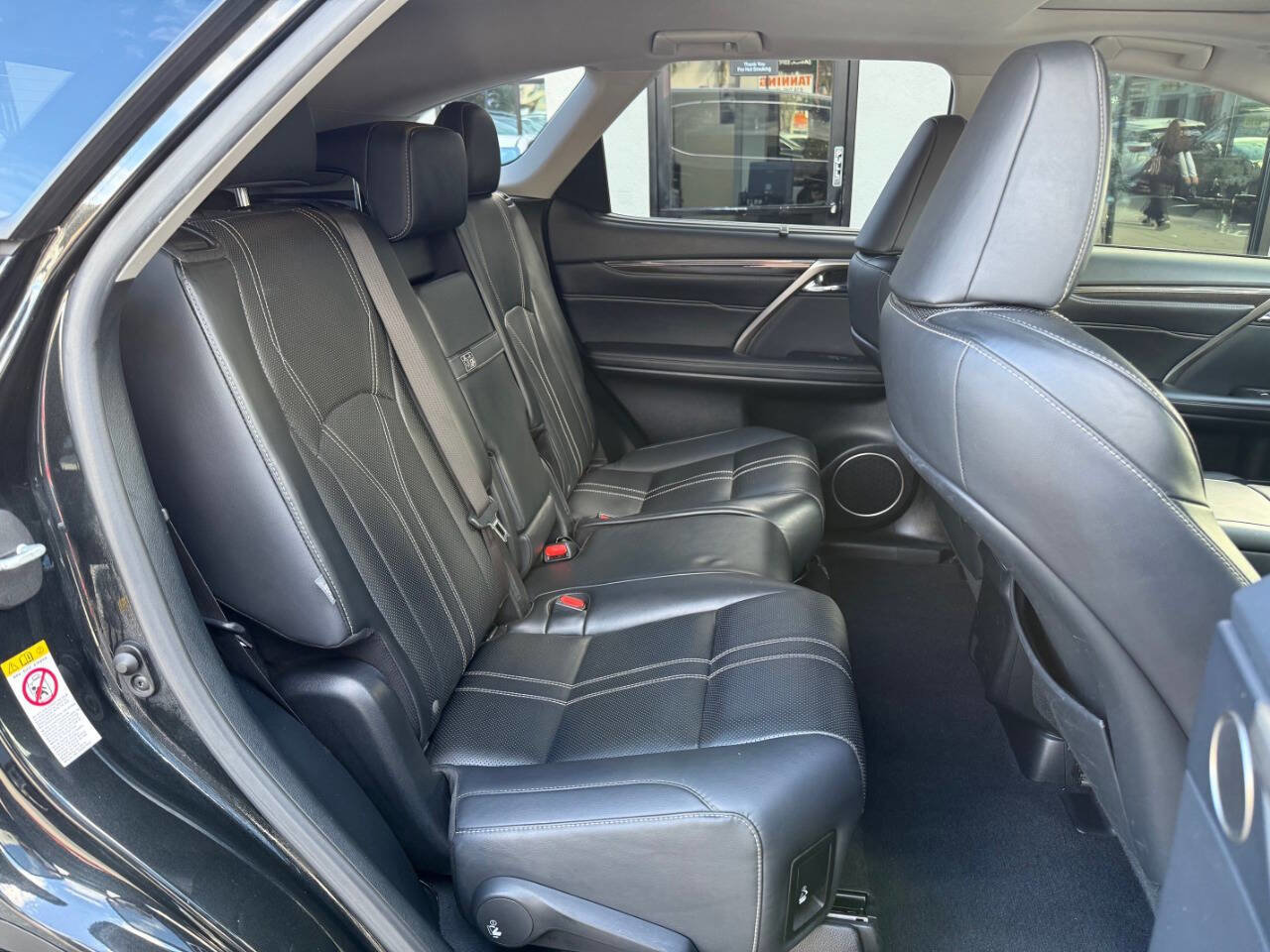 Used 2018 Lexus RX 350L Luxury w/ Accessory Package image 30