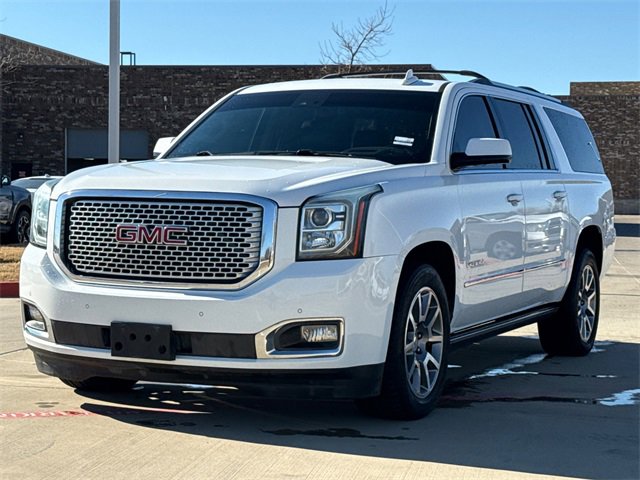 Used 2016 GMC Yukon XL Denali w/ Open Road Package image 4