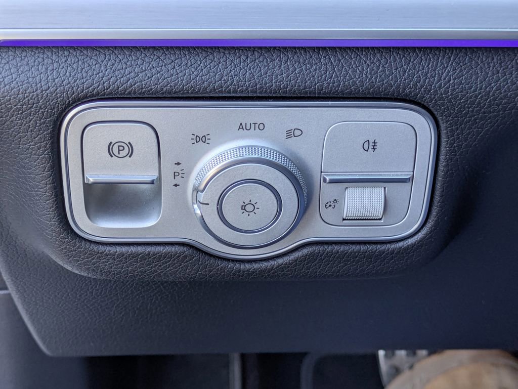 Used 2023 Mercedes-Benz GLE 53 AMG 4MATIC Coupe image 25