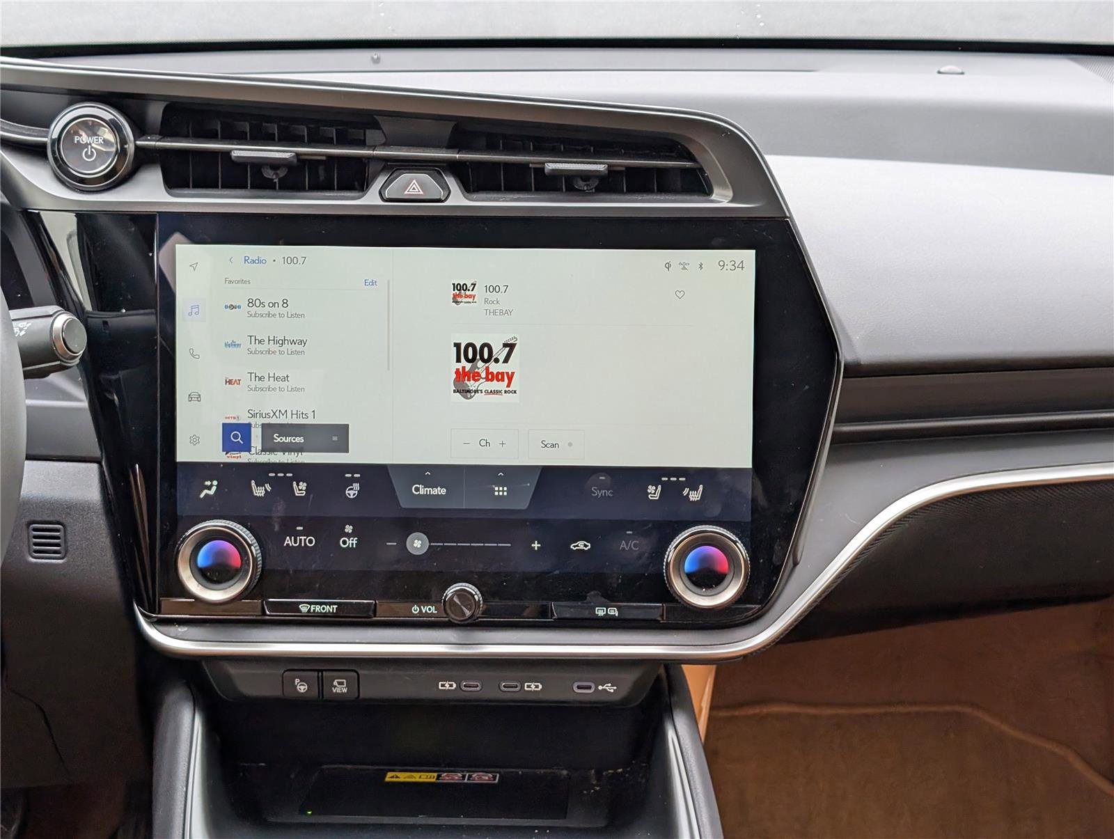 Certified 2023 Lexus RZ 450e Premium w/ Technology Package image 18