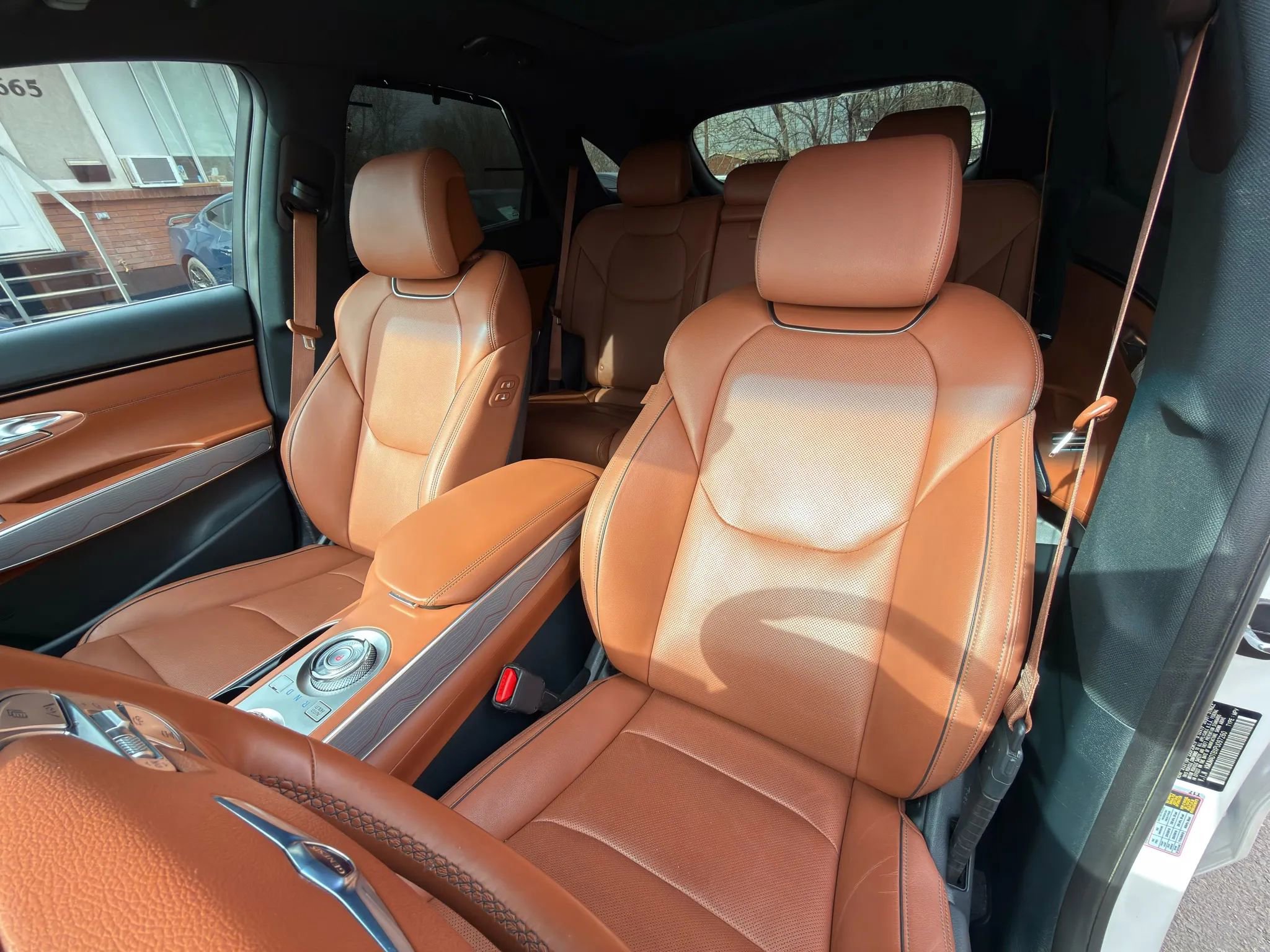 Used 2023 Genesis GV70 2.5T w/ Advanced Package image 25