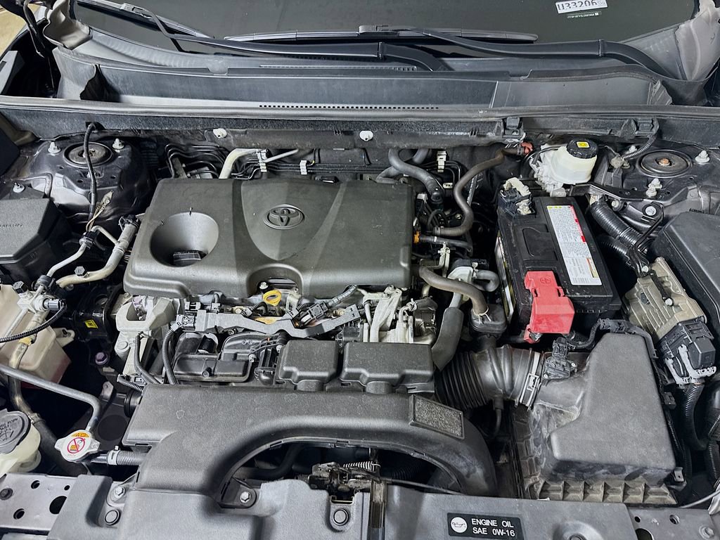 Certified 2020 Toyota RAV4 XLE AWD/4WD image 29