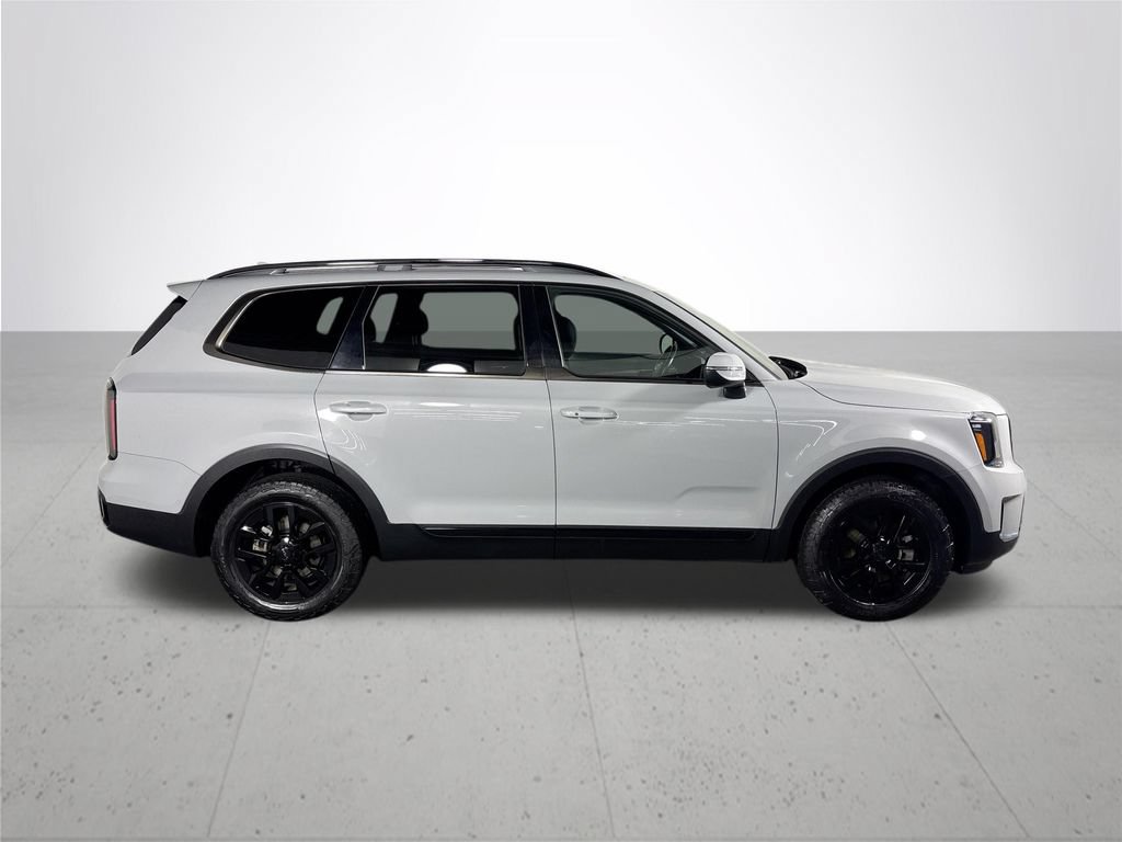 Used 2025 Kia Telluride AWD image 5
