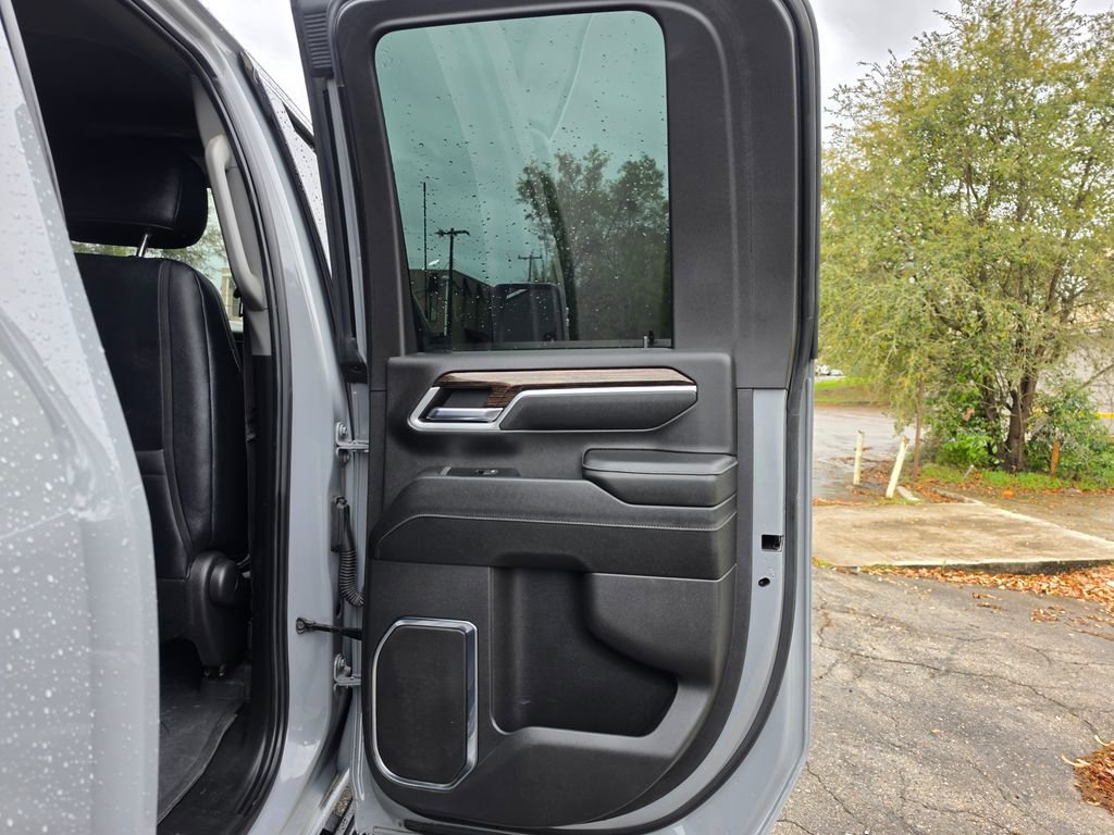 Used 2024 GMC Sierra 2500 SLE w/ SLE Value Package; AWD/4WD image 46