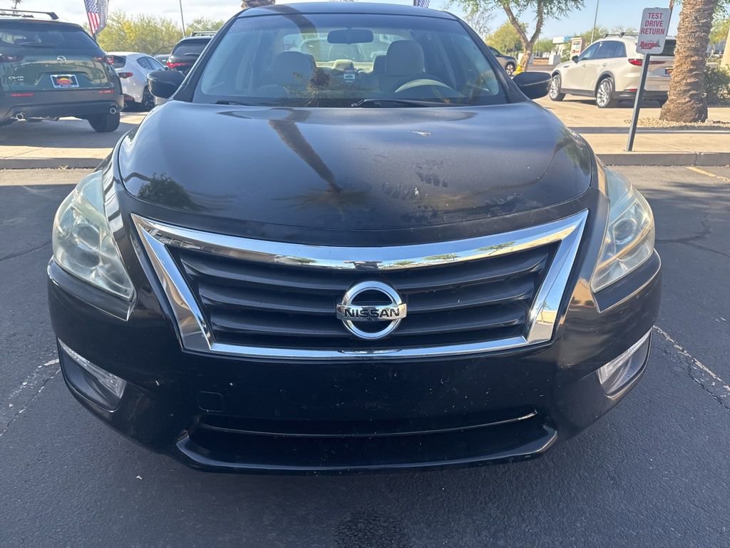 Used 2015 Nissan Altima 2.5 S w/ Special Edition Package FWD image 2