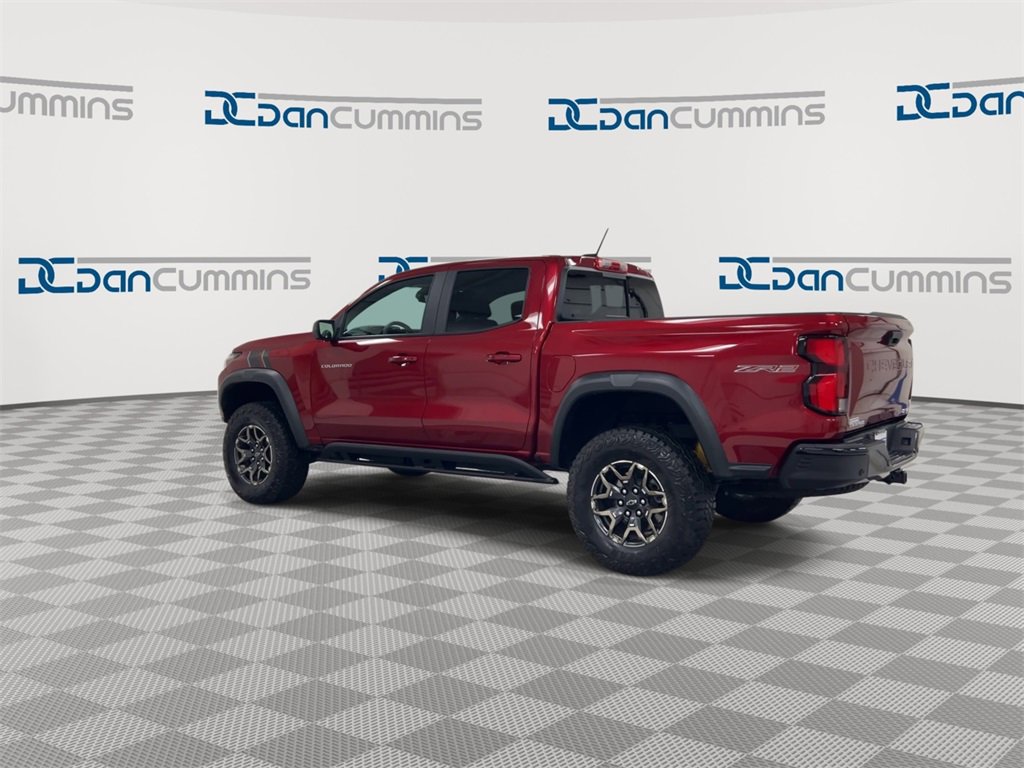 Used 2025 Chevrolet Colorado ZR2 w/ Technology Package image 6