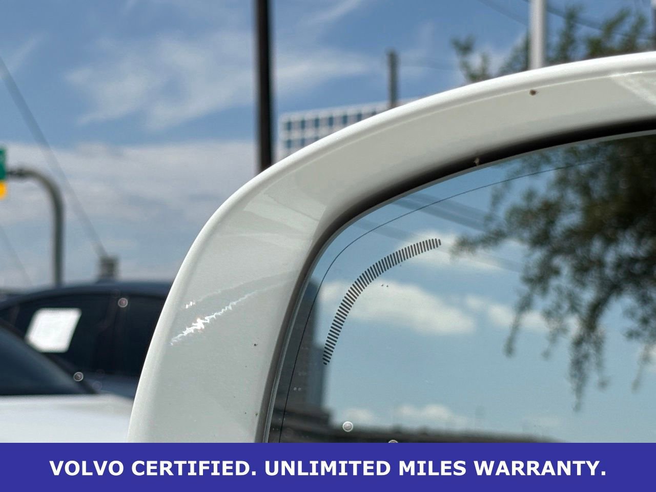 Certified 2024 Volvo XC90 T8 Ultimate AWD/4WD image 13