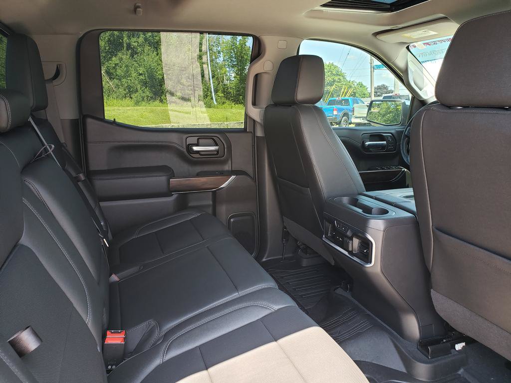 Used 2021 GMC Sierra 1500 SLT w/ SLT Convenience Package AWD/4WD image 16