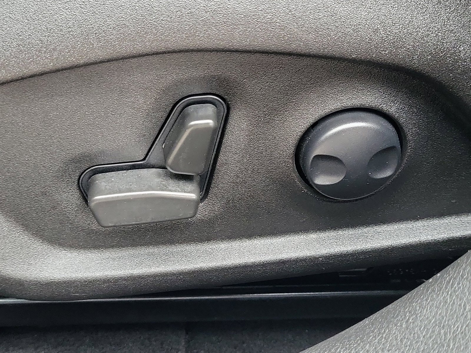 Used 2022 Jeep Renegade Trailhawk w/ Sun/Sound Group image 24