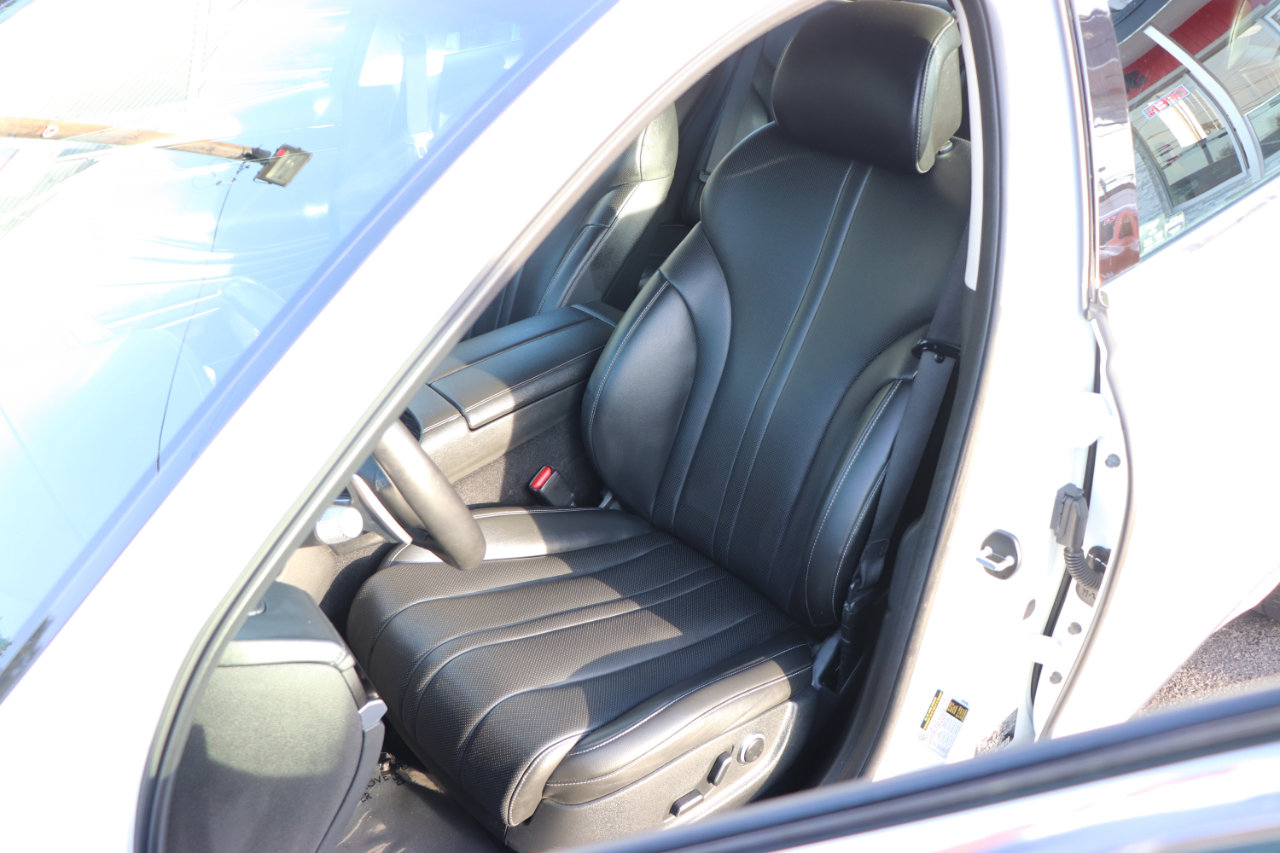 Used 2023 Genesis G80 2.5T image 11