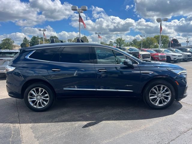 Used 2023 Buick Enclave Avenir w/ Trailering Package, 5000 lbs. AWD/4WD image 4