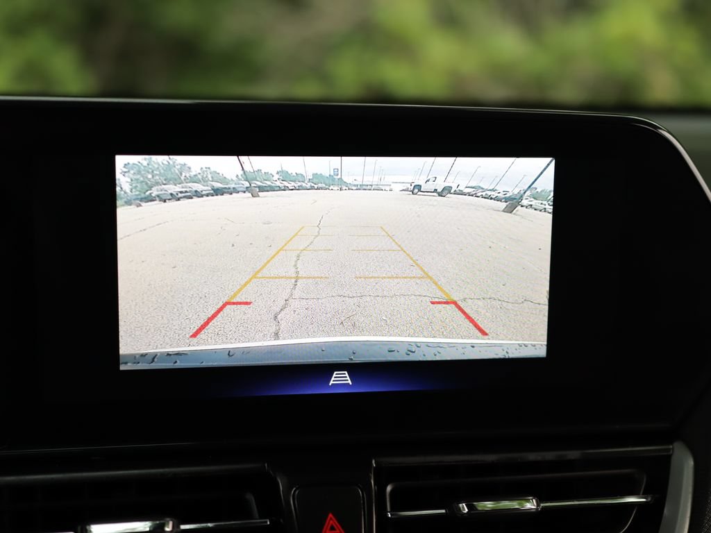 Used 2024 Chevrolet TrailBlazer LT AWD/4WD image 14