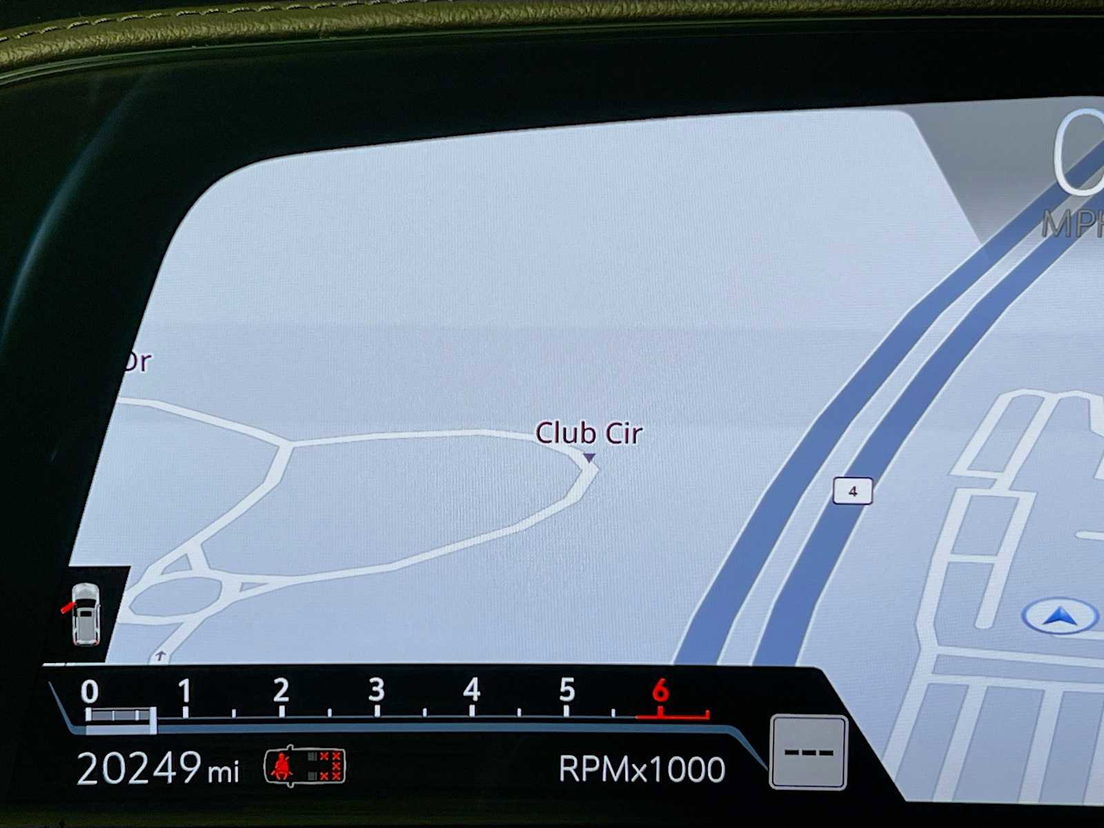 Used 2023 Cadillac Escalade Premium Luxury image 12