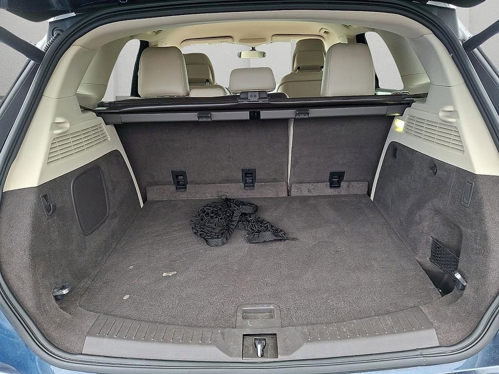 Used 2017 Lincoln MKC Select w/ Select Plus Package image 29