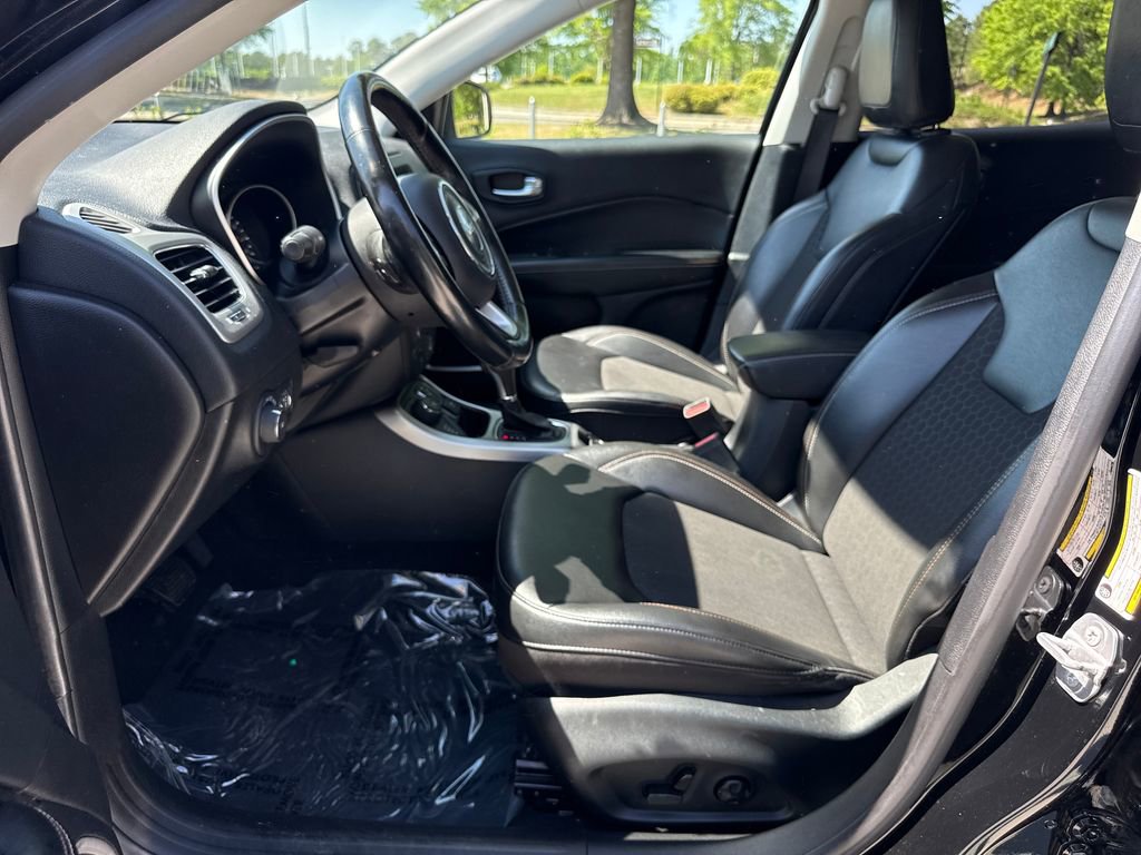 Used 2021 Jeep Compass Latitude w/ Convenience Group image 13