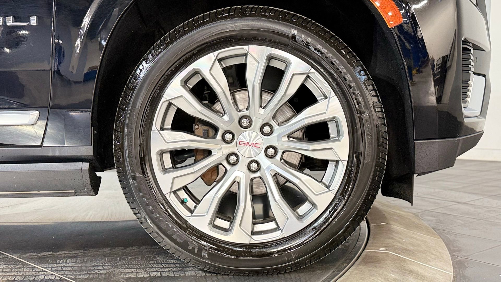 Used 2022 GMC Yukon Denali w/ Denali Ultimate Package image 31