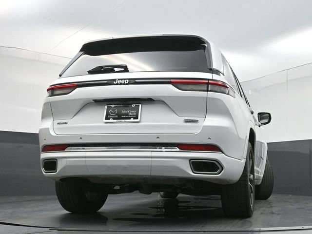 Used 2024 Jeep Grand Cherokee Overland w/ Trailer Tow Package AWD/4WD image 30