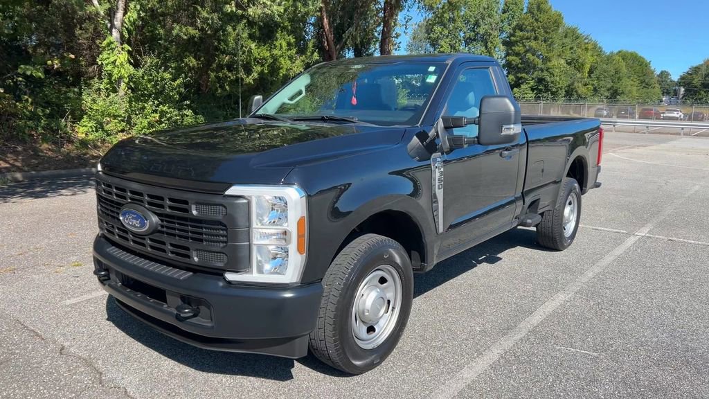 Used 2024 Ford F350 XL w/ Camper Package image 31