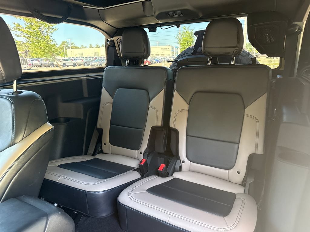 Used 2022 Ford Bronco Wildtrak AWD/4WD image 32