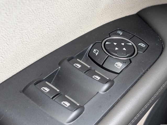 Used 2019 Lincoln Nautilus Reserve image 23