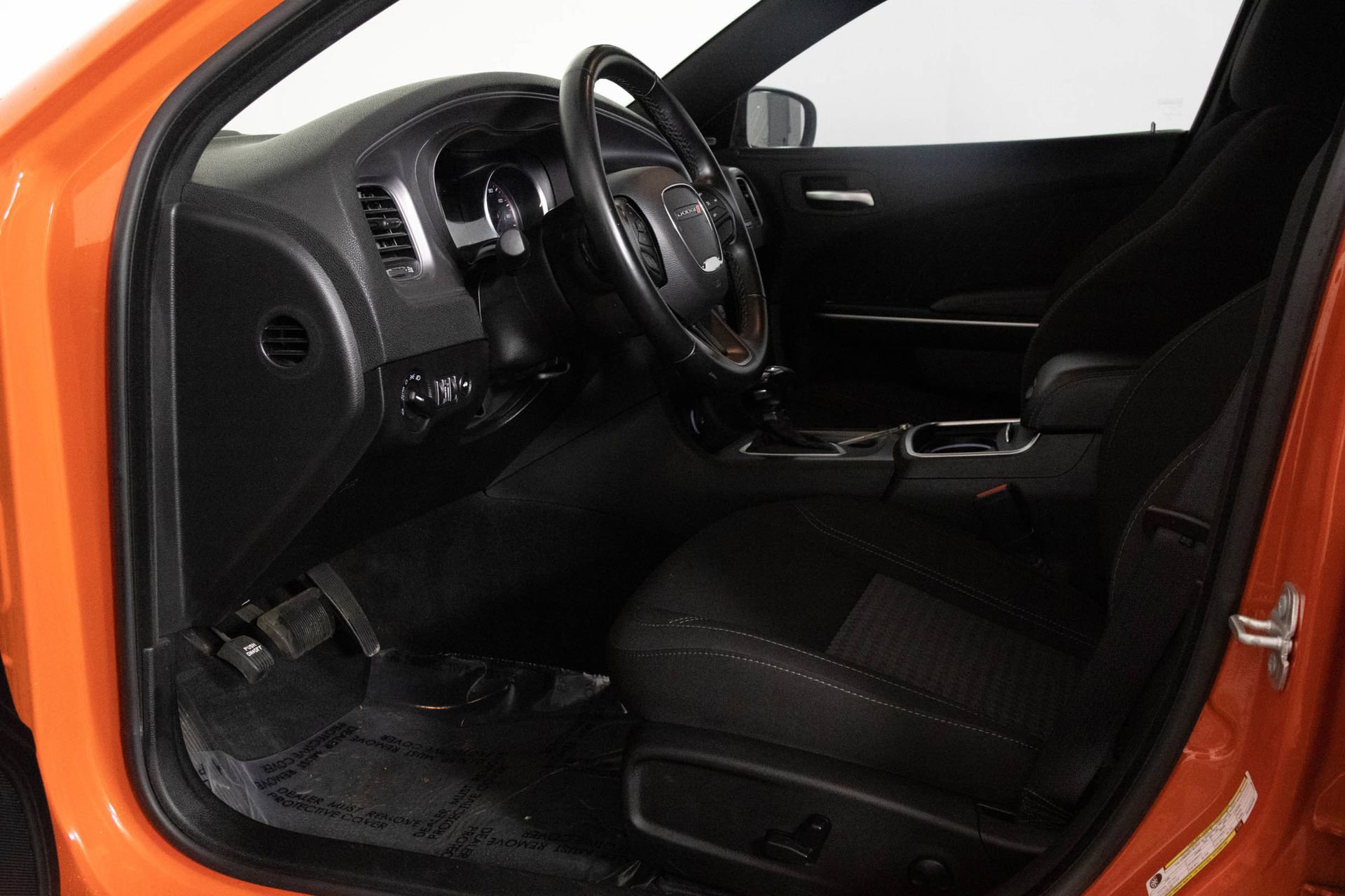 Used 2023 Dodge Charger SXT image 17