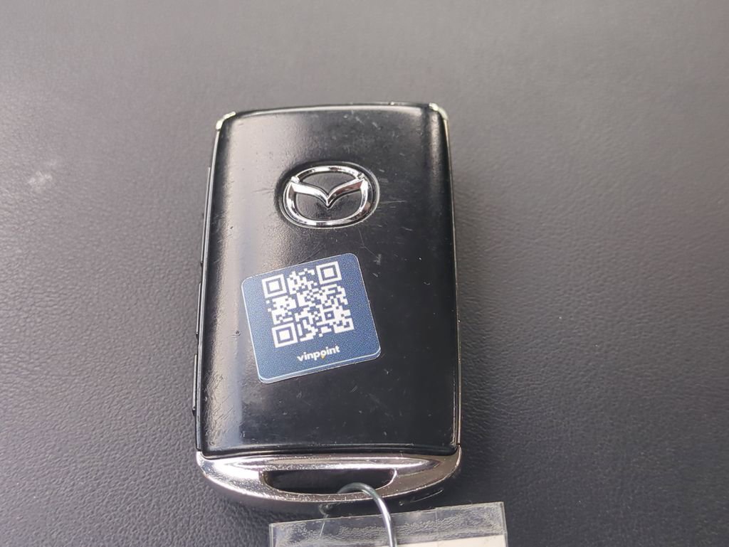 Used 2021 MAZDA MAZDA3 Sedan FWD image 30